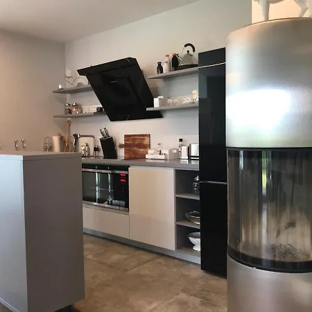 Seaflat In Strandnaehe, Strandkorb, Kamin, Free W-lan By Seaside Appartement