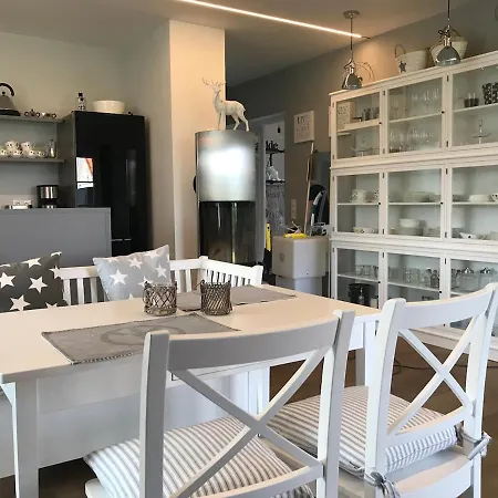 Seaflat In Strandnaehe, Strandkorb, Kamin, Free W-lan By Seaside Appartement *